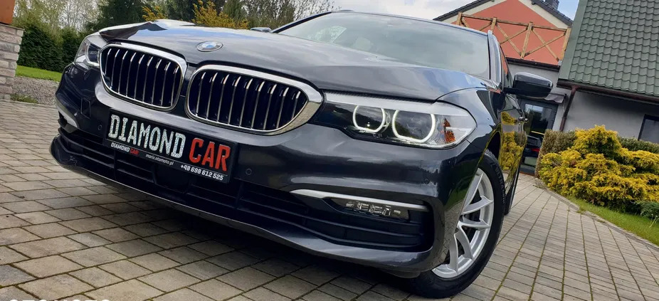 samochody osobowe BMW Seria 5 cena 119900 przebieg: 121465, rok produkcji 2020 z Myszków